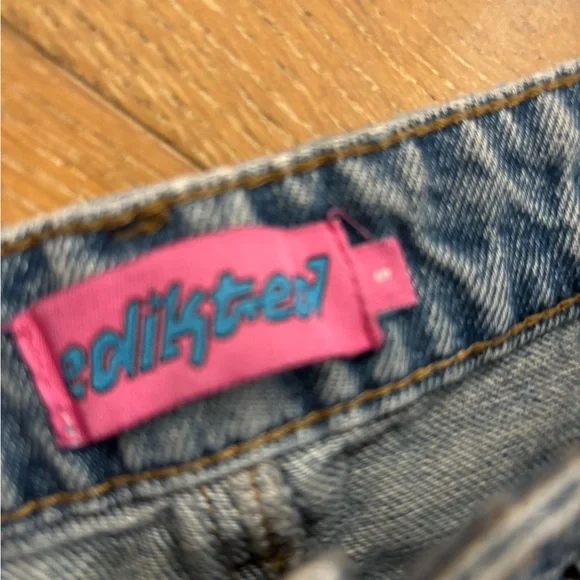 Edikted size small wide leg faded jeans - Picture 2 of 3